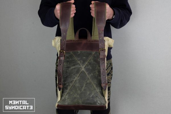 Roll Top Backpack “Under The Bridge“ RRB W - 1